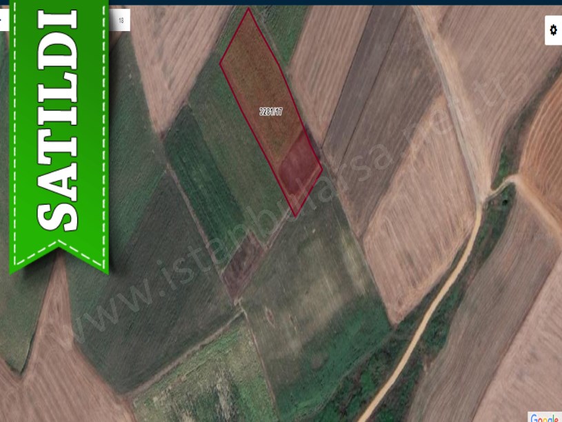 Silivri Fenerköyde Satılık Arsa , 323 M2 Hisseli Yolu Var 