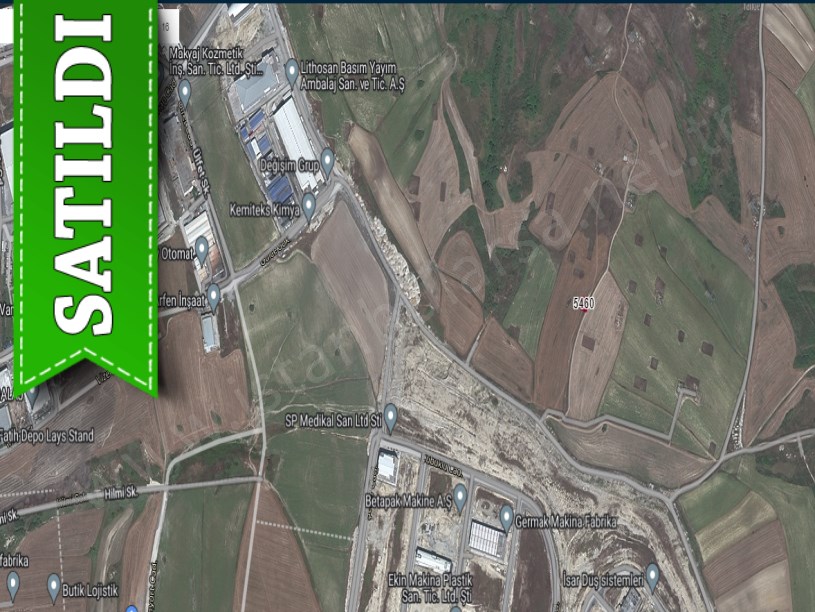 Arnavutköy Sazlıbosnada Satılık Arsa , 221 m2 Müstakil Yolu Var