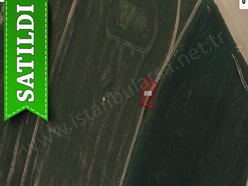 Arnavutköy Sazlıbosnada Satılık Arsa , 221 m2 Müstakil Yolu Var