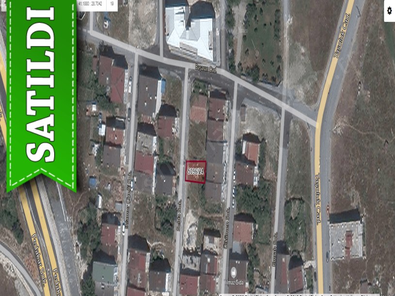 Arnavutköy Haraççıda Satılık Arsa , 125 M2 Müstakil 3 Kat İmarlı 