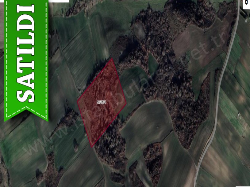 Arnavutköy Dursunköyde Satılık Arsa , 195 M2 Hisseli Yolu Var 