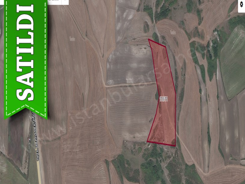 Arnavutköy Dursunköyde Satılık Arsa , 192 M2 Hisseli Yolu Var 