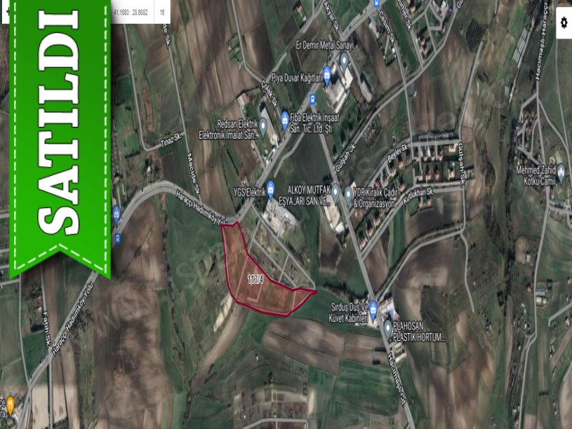 Arnavutköy Hacımaşlıda Satılık Arsa , 500 M2  Cadde Cephe  Hisseli