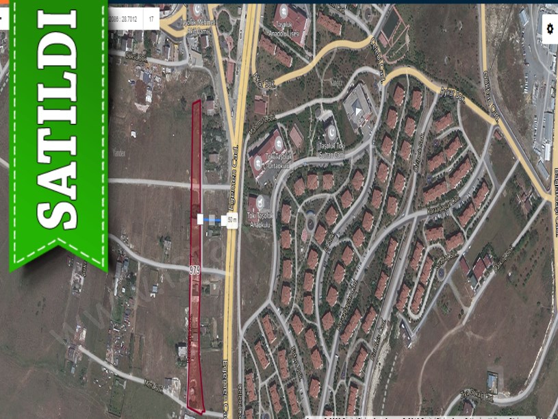 Arnavutköy Taşolukta Satılık Arsa , 420 m2 Hisseli Caddeye Yakın