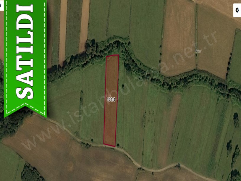 Çatalca Belgratta Satılık Arsa , 325 M2 Hisseli Yolu Var
