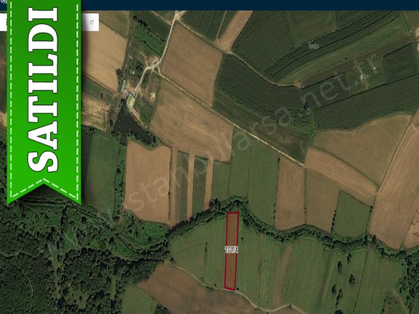 Çatalca Belgratta Satılık Arsa , 325 M2 Hisseli Yolu Var