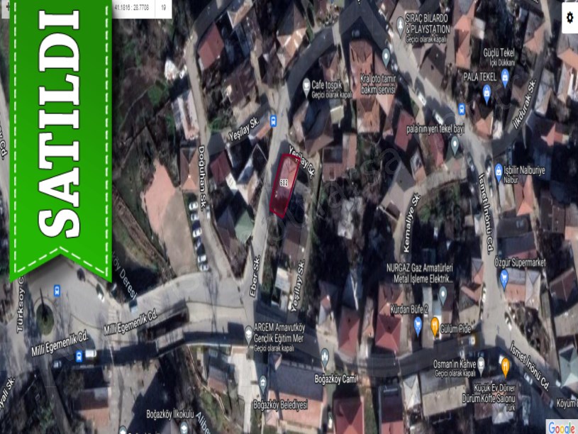 Arnavutköy Boğazköyde Satılık  Müstakil Ev , Merkezde Müstakil 155 M2 Arsası 