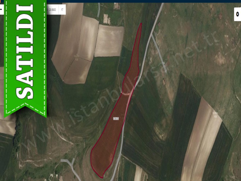 Arnavutköy Hacımaşlıda Satılık Arsa , 400 m2 Yolu Var Hisseli 