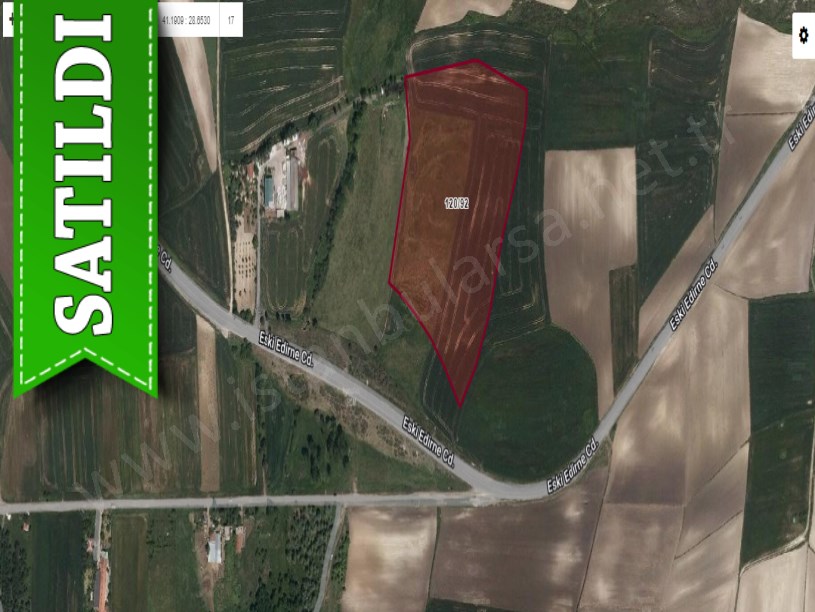 Arnavutköy Çilingirde Satılık Arsa , 250 M2 Caddeye Yakın Hisseli 