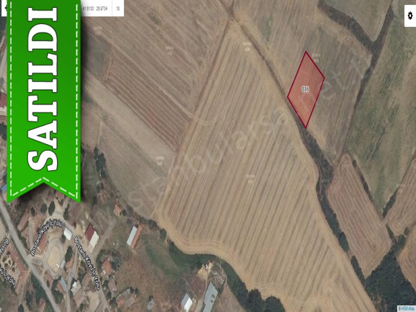 Edirne Havsa Bostanlı Köyünde Satılık Tarla  , 1,700 M2 Müstakil Yolu Var 