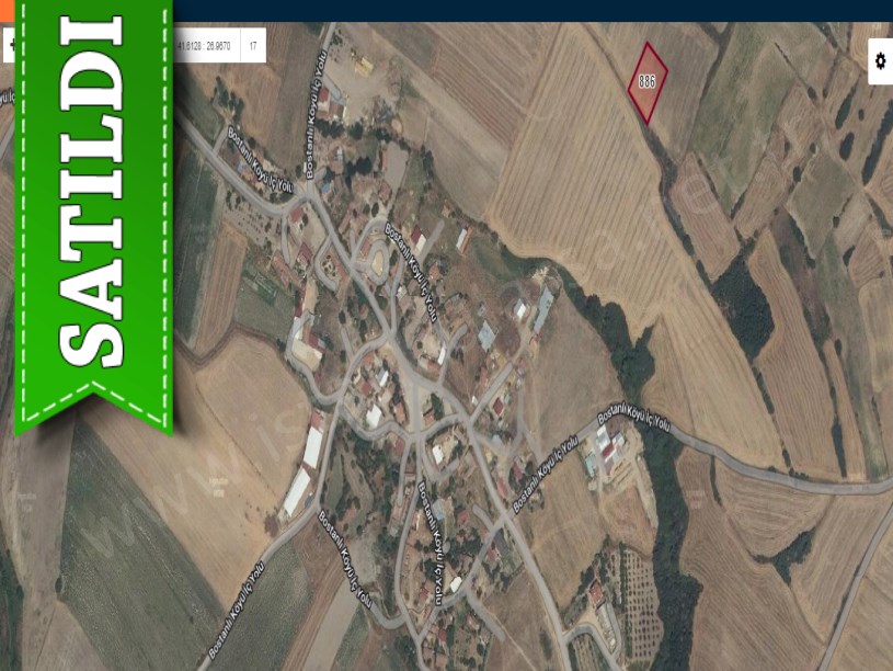 Edirne Havsa Bostanlı Köyünde Satılık Tarla  , 1,700 M2 Müstakil Yolu Var 