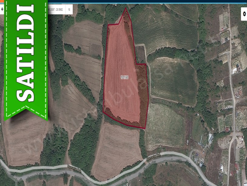 Arnavutköy Balabanda Satılık Arsa , 825 m2 Caddeye Yakın Hisseli 