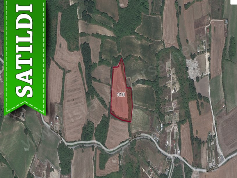 Arnavutköy Balabanda Satılık Arsa , 825 m2 Caddeye Yakın Hisseli 