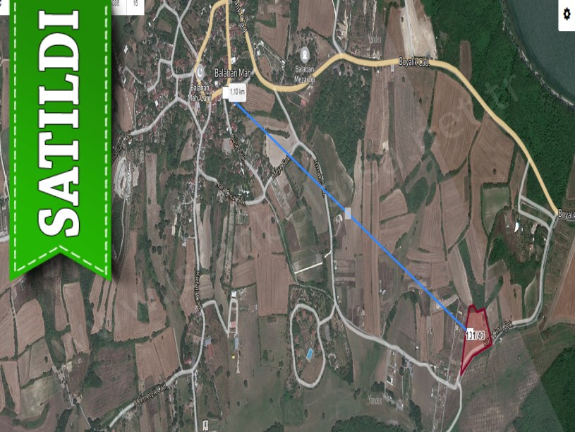 Arnavutköy Balabanda Satılık Arsa , 298 M2 Yolu Var Hisseli 