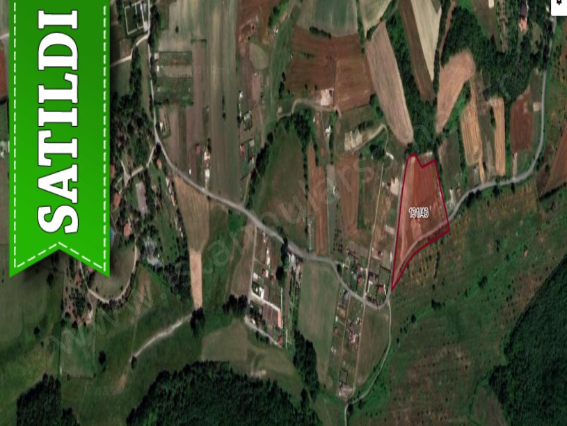 Arnavutköy Balabanda Satılık Arsa , 298 M2 Yolu Var Hisseli 