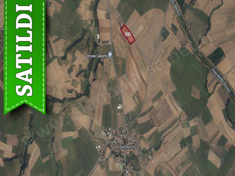  Tekirdağ Hayrabolu Temrezlide Satılık Arsa , 1,086 m2 Çaplı Yolu Var 