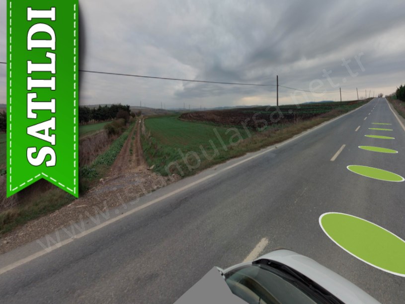 NAKKAŞ DA YOLA CEPHE GELECEĞİ PARLAK ARAZİ