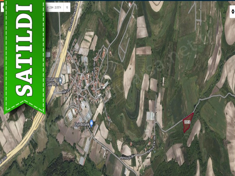 Çatalca Kızılcaalide Satılık Arsa , 204 M2 Çaplı Yolu Var Evlerin Yakını 