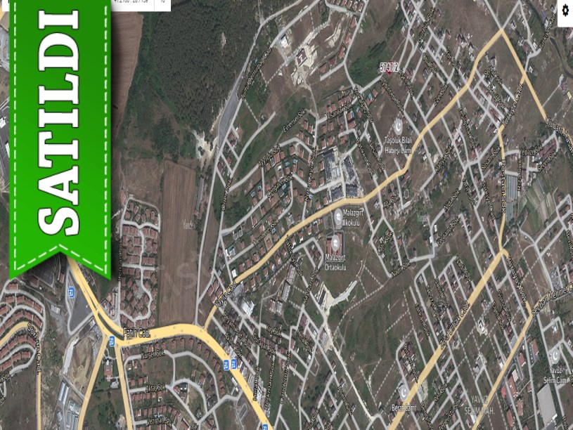 Arnavutköy Taşolukta Satılık Arsa , 350 m2 Köşe Başı Konut İmarlı