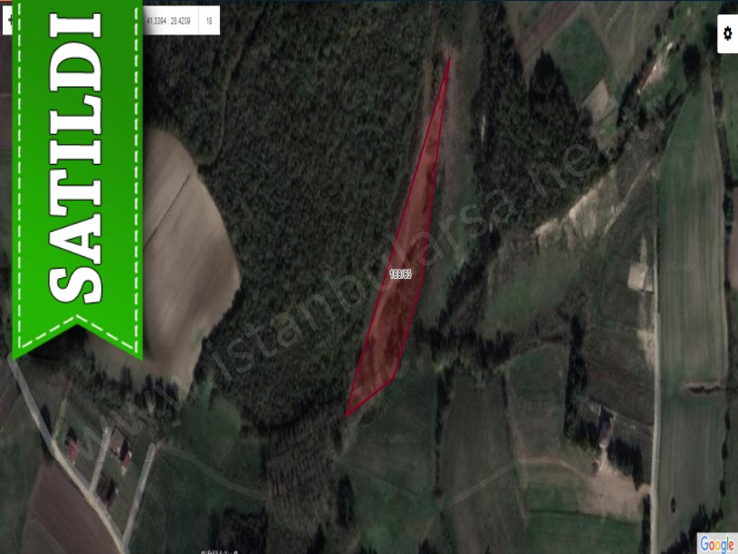 Çatalca Çiftlikköyde Satılık Arsa , 332 M2 Hisseli Caddeye Yakın 