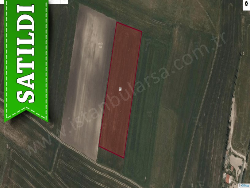 Arnavutköy Sazlıbosnada Satılık Arsa , 300 M2 Hisseli Yolu Var