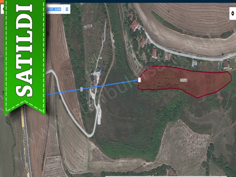 Arnavutköy Boyalıkta Satılık Arsa , 295 m2 Hisseli Evlerin Yakını 