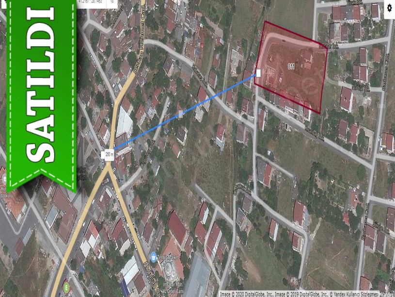 Arnavutköy İmrahorda Satılık Arsa , 290 M2 Merkezde Evlerin Yakını Yolu Var