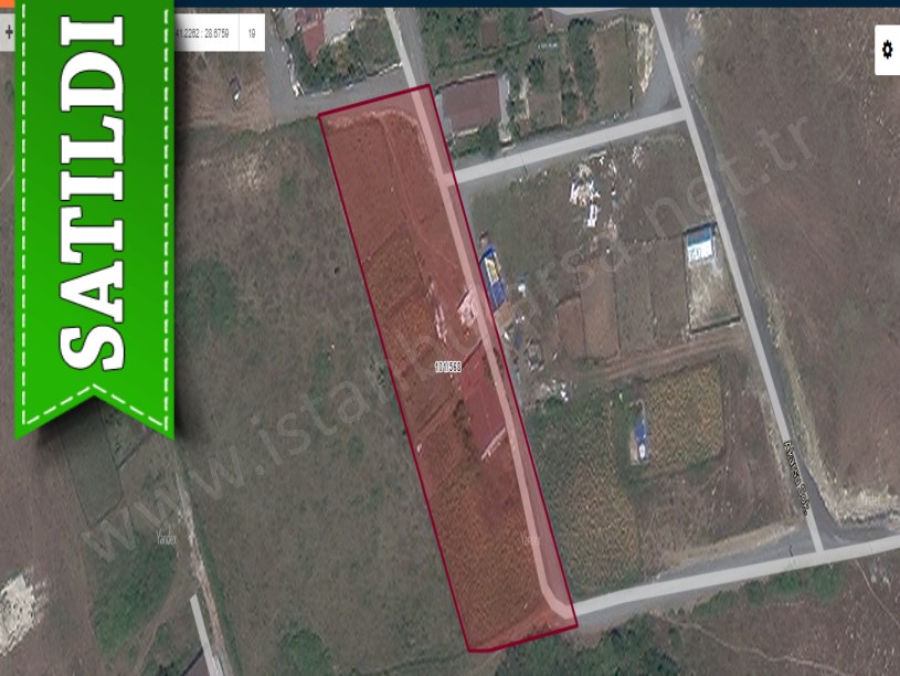 Arnavutköy Tayakadında Satılık Arsa , 361 M2 Merkezde Hisseli 