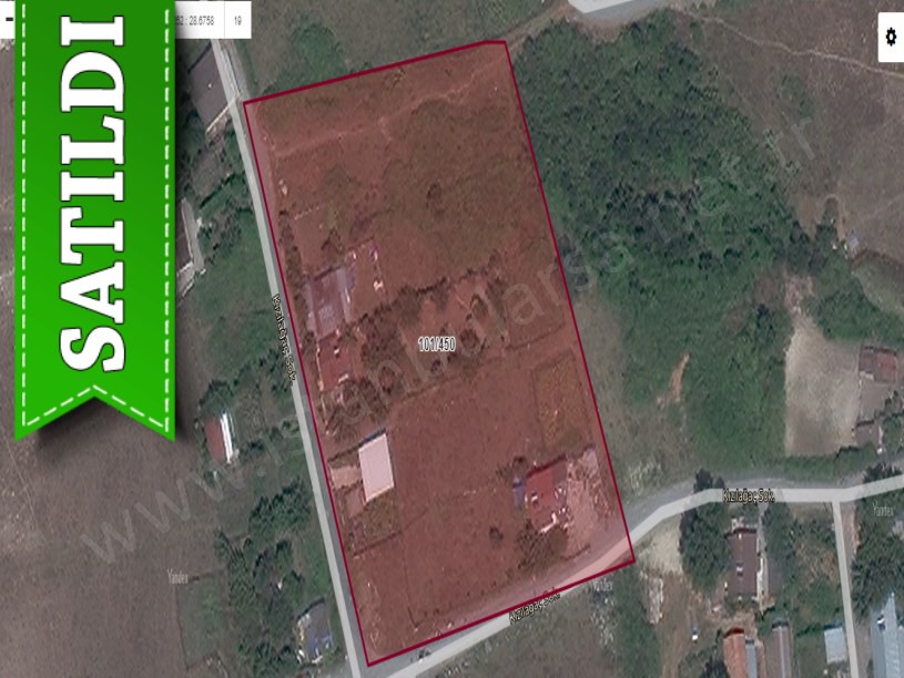 Arnavutköy Tayakadında Satılık Arsa , 224 M2 Hisseli Merkezde 