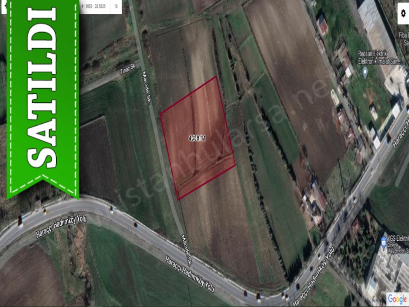 Arnavutköy Haraççıda Satılık Arsa ,  277 M2 Caddeye Yakın Hisseli 