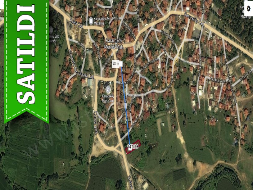 Çatalca Karacaköyde Satılık Arsa , 692 m2 Cadde Cephe Müstakil 
