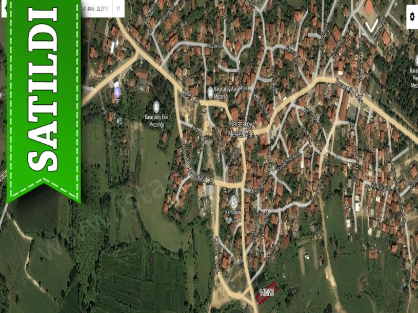 Çatalca Karacaköyde Satılık Arsa , 692 m2 Cadde Cephe Müstakil 