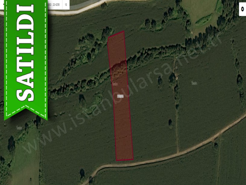 Çatalca Çiftlikköyde Satılık Arsa , 583 M2 Yolu Var Hisseli 
