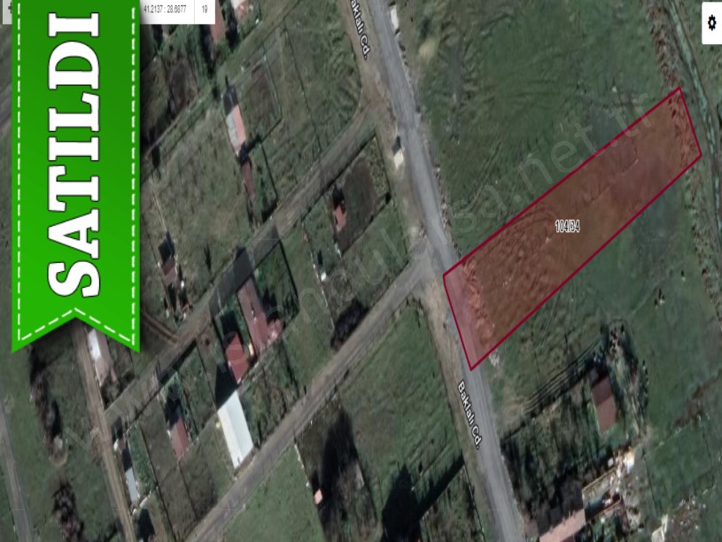 Arnavutköy Çilingirde Satılık Tarla , 2,100 m2 Cadde Cephe Müstakil 