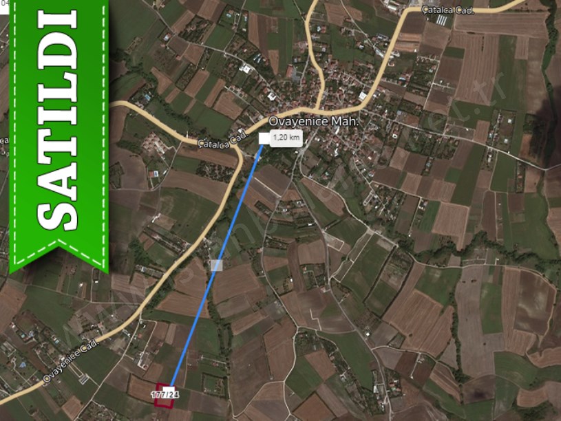 Çatalca Ovayenicede Satılık Arsa , 832 m2 Hisseli Evlerin Yakını Yolu Var