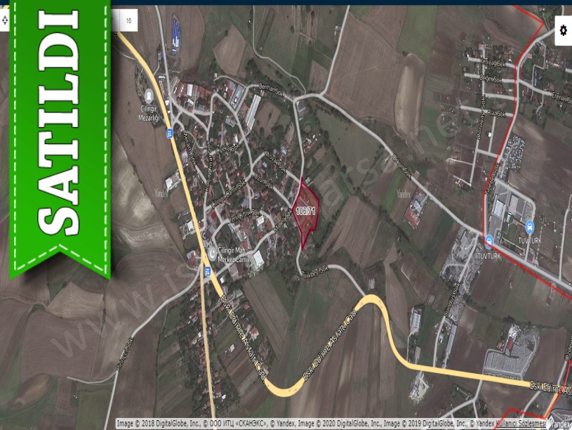 Arnavutköy Çilingirde Satılık Arsa , 310 M2 Merkezde Yolu Var 