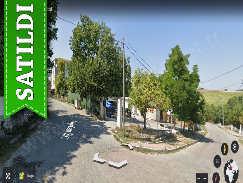 Arnavutköy Çilingirde Satılık Arsa , 310 M2 Merkezde Yolu Var 