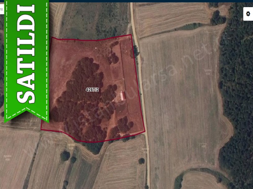 Silivri Çayırdere Mah Satılık Arsa , 739 M2 Yolu Var Evlerin Yakını Hisseli 