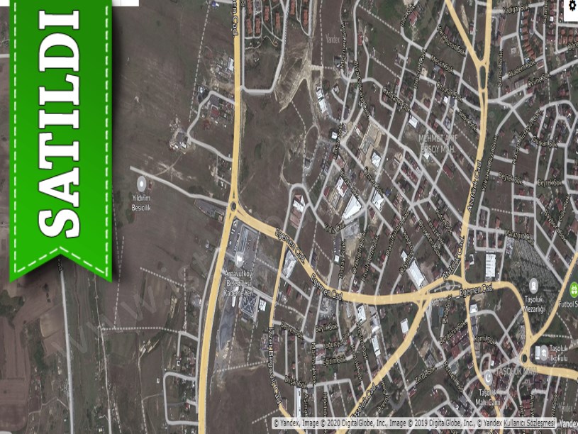 Arnavutköy Taşolukta Satılık Arsa , 400 M2 Hisseli Caddeye Yakın 