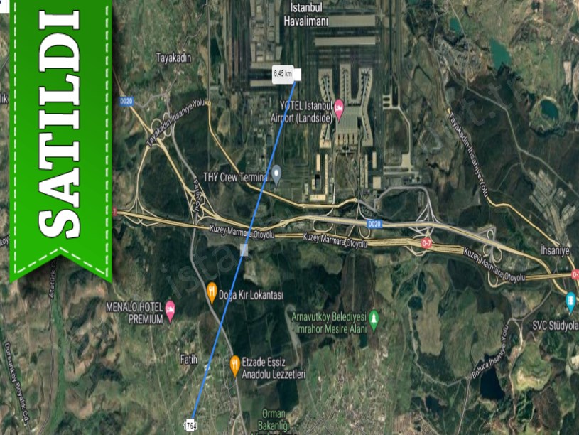 Arnavutköy Taşolukta Satılık Müstakil Ev, 220 m2 Arsa İçinde Merkezde