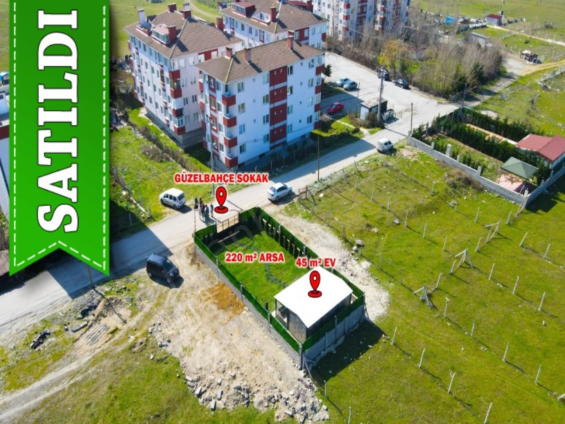 Arnavutköy Taşolukta Satılık Müstakil Ev, 220 m2 Arsa İçinde Merkezde