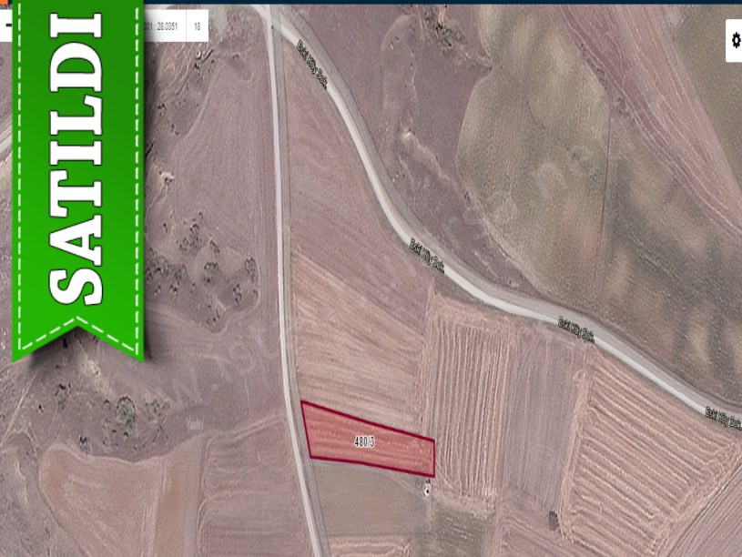 Silivri Değirmenköyde Satılık Tarla , 1,900 m2 Müstakil Yolu Var