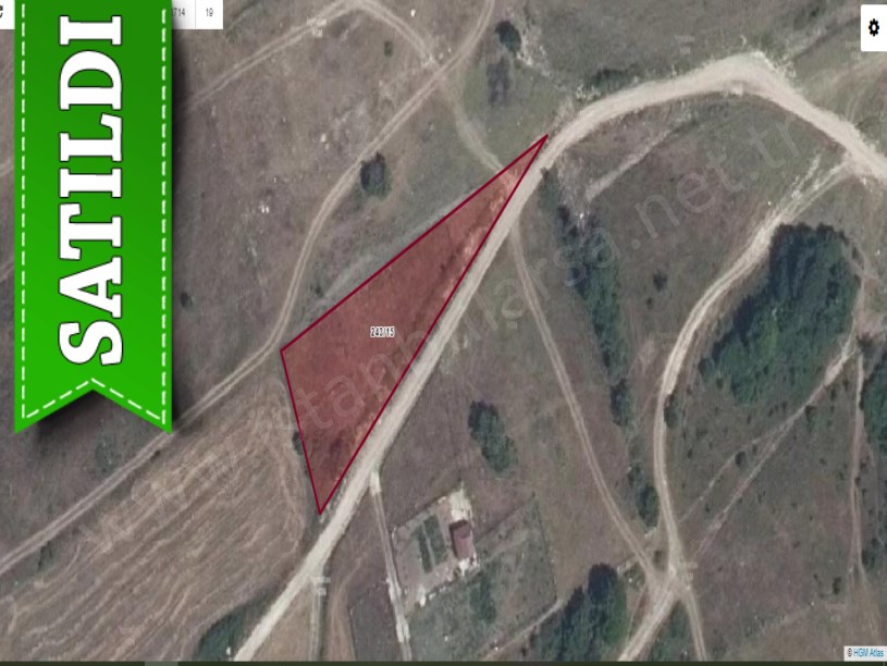 Çatalca Binkılıçta Satılık Arsa , 356 m2 Yolu Var Çaplı Çevrili