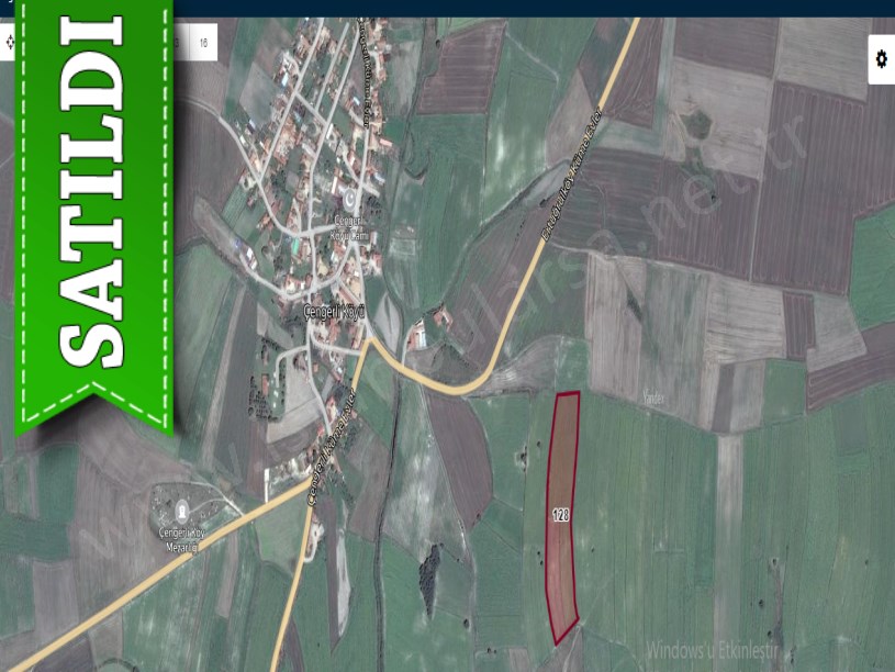 Kırklareli Pehlivanköy Doğanca Köyünde Satılık Arsa , 703 m2 Hisseli Yolu Var