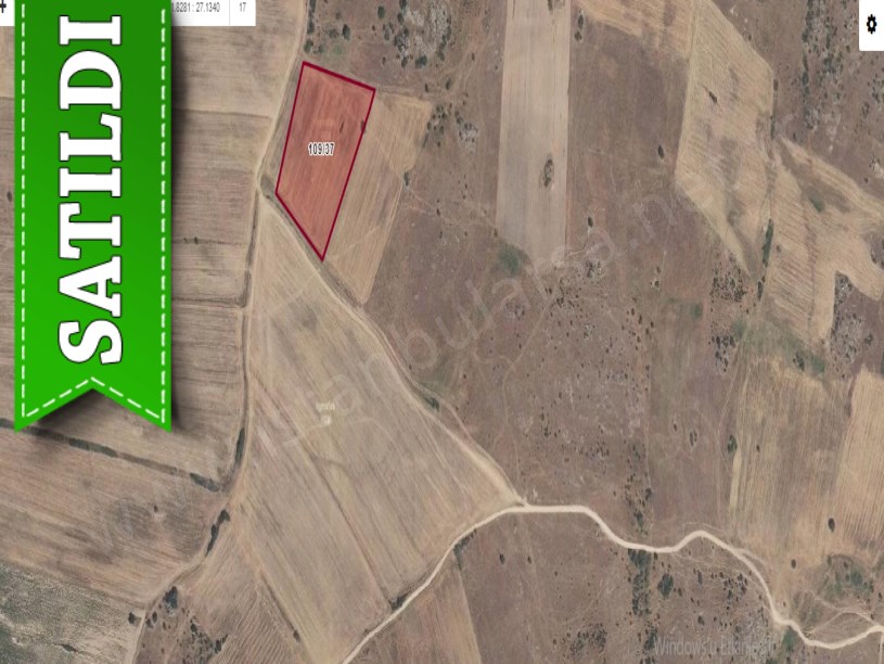 Kırklareli Merkez Kayalı Köyünde Satılık Tarla , 10 Dönüm Müstakil Yolu Var