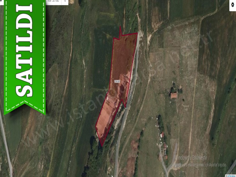 Arnavutköy Hacımaşlıda Satılık Arsa , 372 m2 Yolu Var Evlerin Yakını 