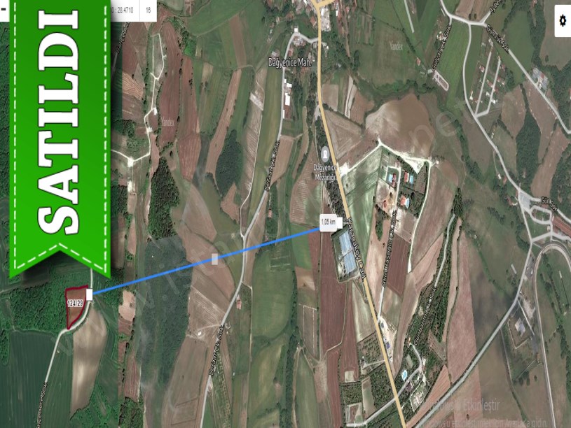 Çatalca Dağyenicede Satılık  Arsa , 305 M2 Çaplı Yolu Var Evlerin Yakını 
