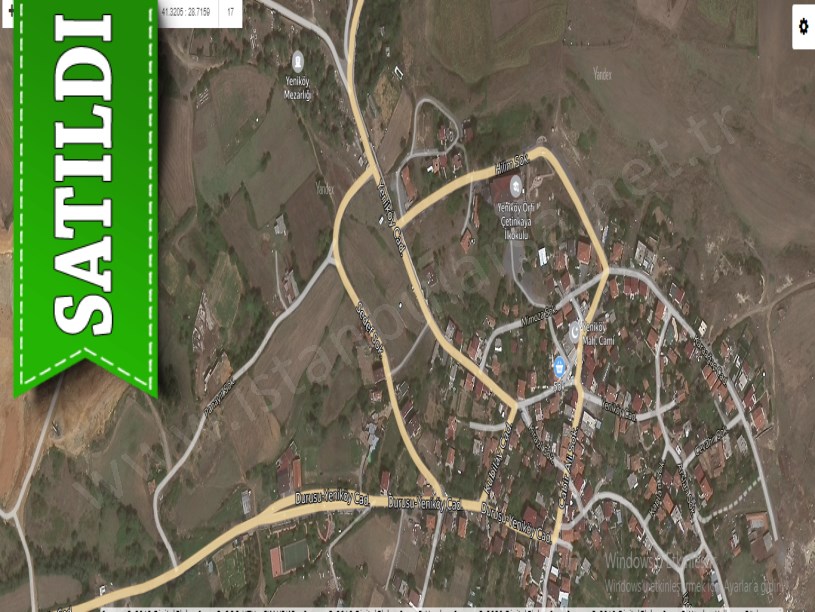 Arnavutköy Yeniköyde Satılık Arsa , 1,200 m2 Yolu Var Hisseli 