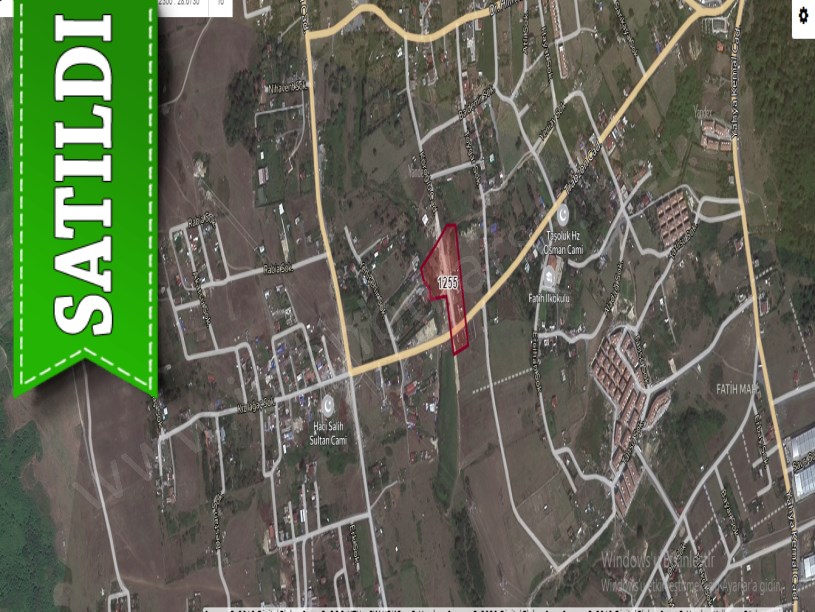Arnavutköy Taşolukta Satılık Arsa , 390 m2 Cadde Cephe Çevrili Merkezde 