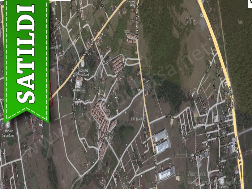 Arnavutköy Taşolukta Satılık Arsa , 390 m2 Cadde Cephe Çevrili Merkezde 